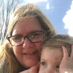 Meet your Posher, Pamela